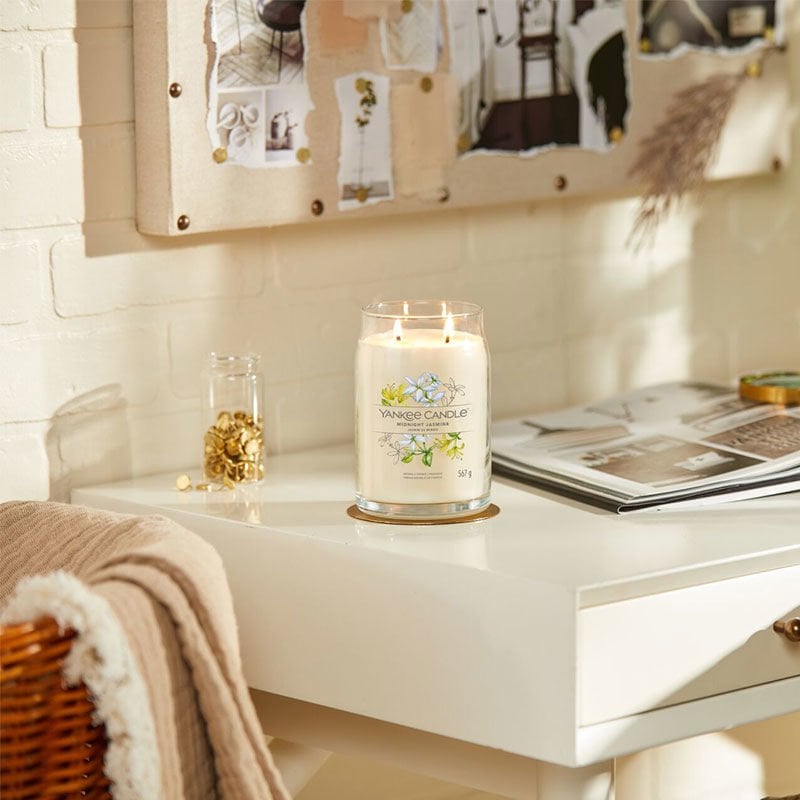 Evinizi Saran Muhteşem Kokular: Yankee Candle Mumları
