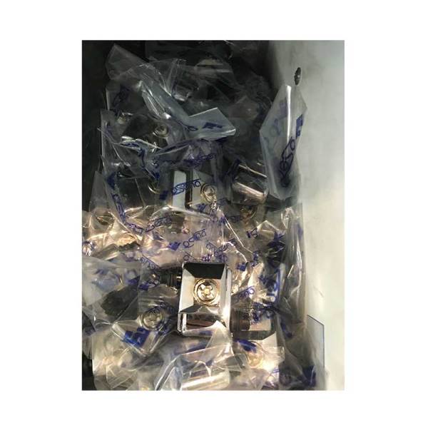 4107-01- Cam Menteşesi pimli Krom Tk