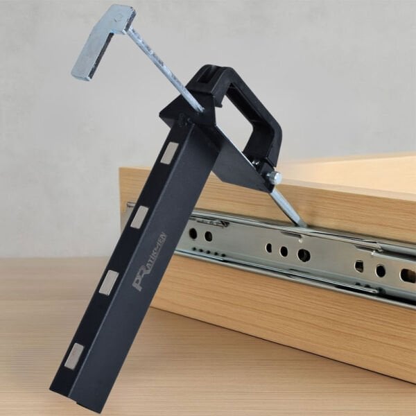 SL0567 Ray Bağlama Aparatı