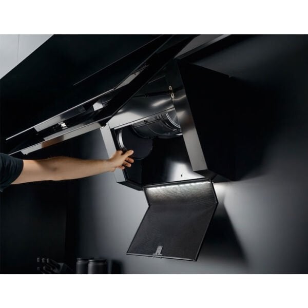 Davl. FMY 907 FM BK/BK 330.0682.353