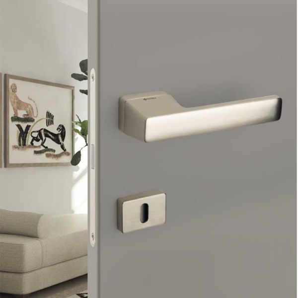 CORAL Nikel Saten  Kapı Kolu