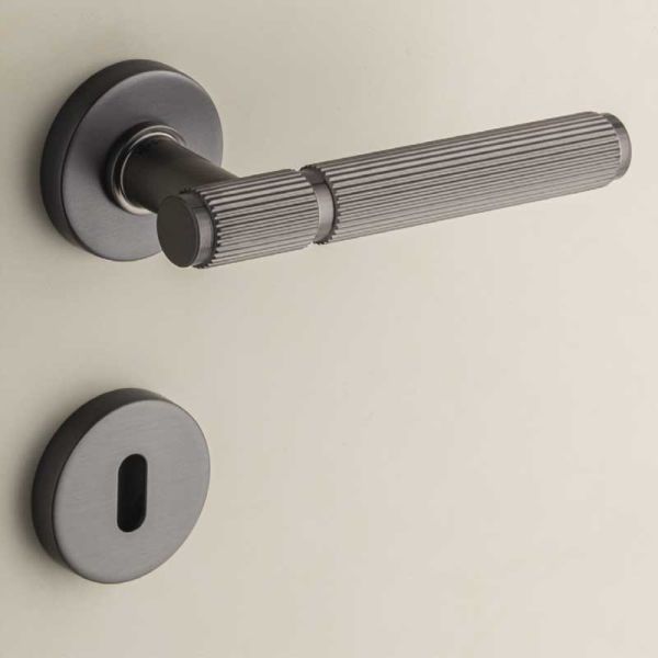 PIXAR-L Füme Saten  Kapı Kolu