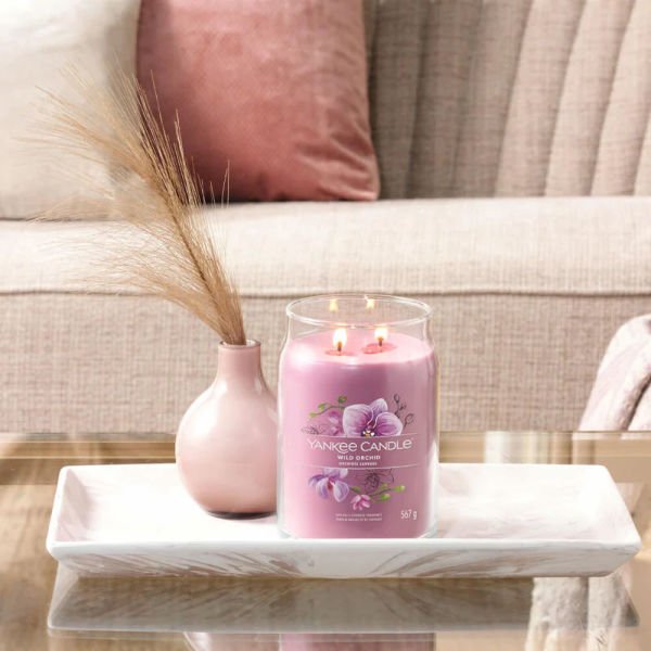 1629979E Büyük Mum Wild Orchid