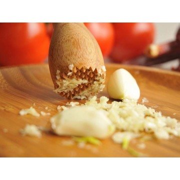 BURE01 Regato Sarımsak Ezici