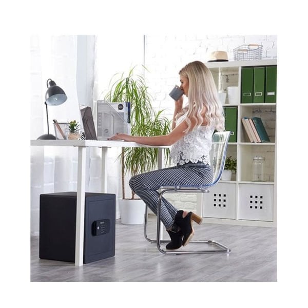 YALE Kasa Ofis Tipi Motorlu YSEB/400/EB1