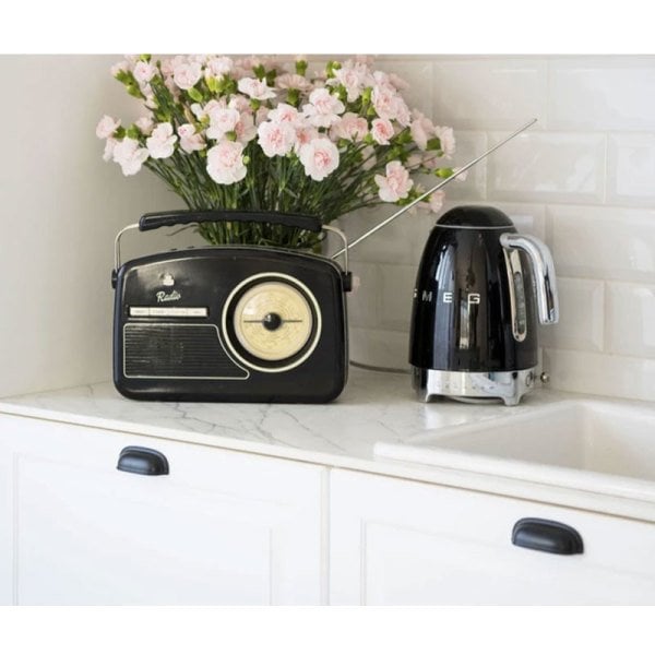 Smeg Su Isıtıcı Siyah KLF03BLEU